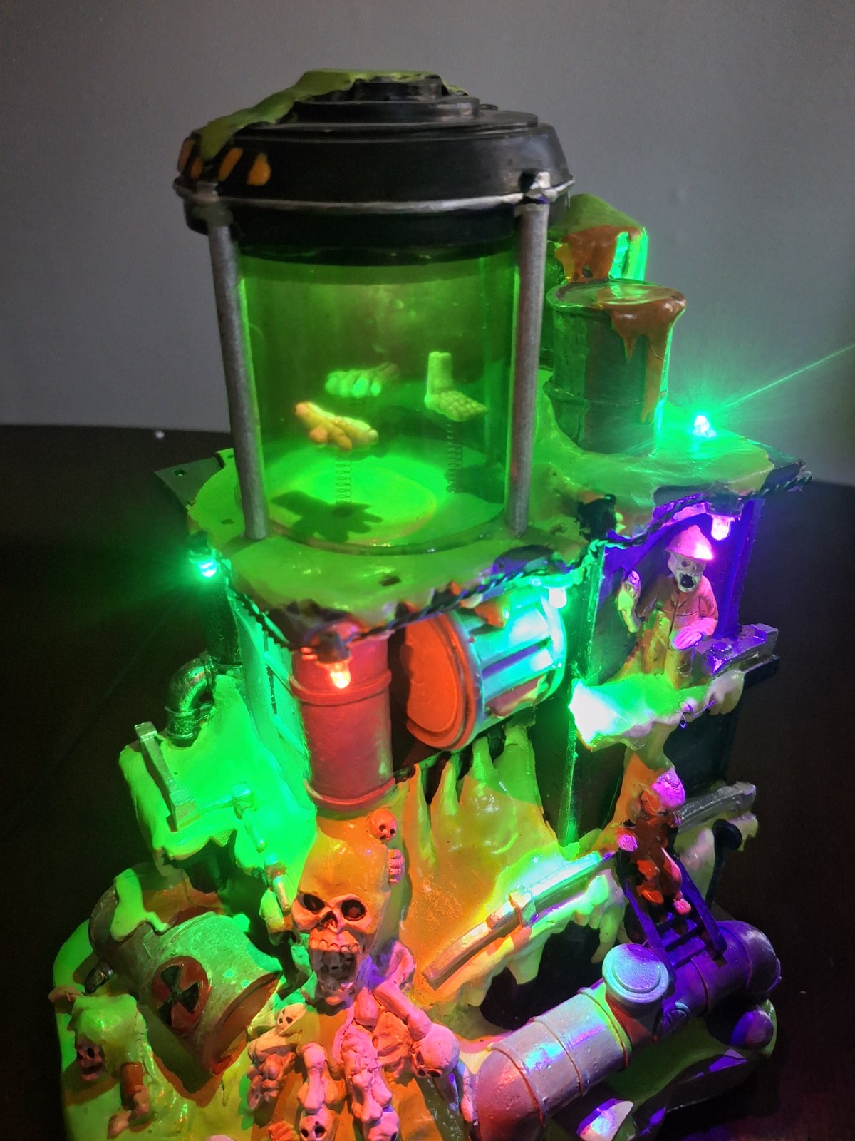 Pumpkin Hollow Radioactive Disaster Animated, Lights&Sound | eBay