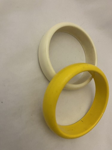 Vintage Bangle Bracelets Chunky Round Thick Yellow White Jewelry Jane Fonda - Picture 11 of 14