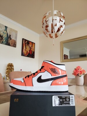 靴 Nike Air Jordan I Mid SE \"Turf Orange s-l400.jpg