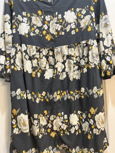 Old Navy Gray Floral Round Neck Bell Sleeves Sheath Dress Large 100% Rayon - Picture 7 of 7