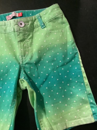 SO Bermuda Shorts Girls size 8 Greens with dots button zip pockets - Picture 3 of 5