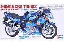 Honda CBR 1100XX With Me - Tamiya 14079 | kingshobby.com