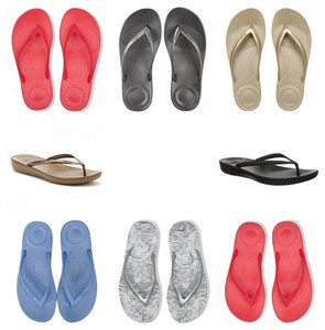 fitflop beach sandals