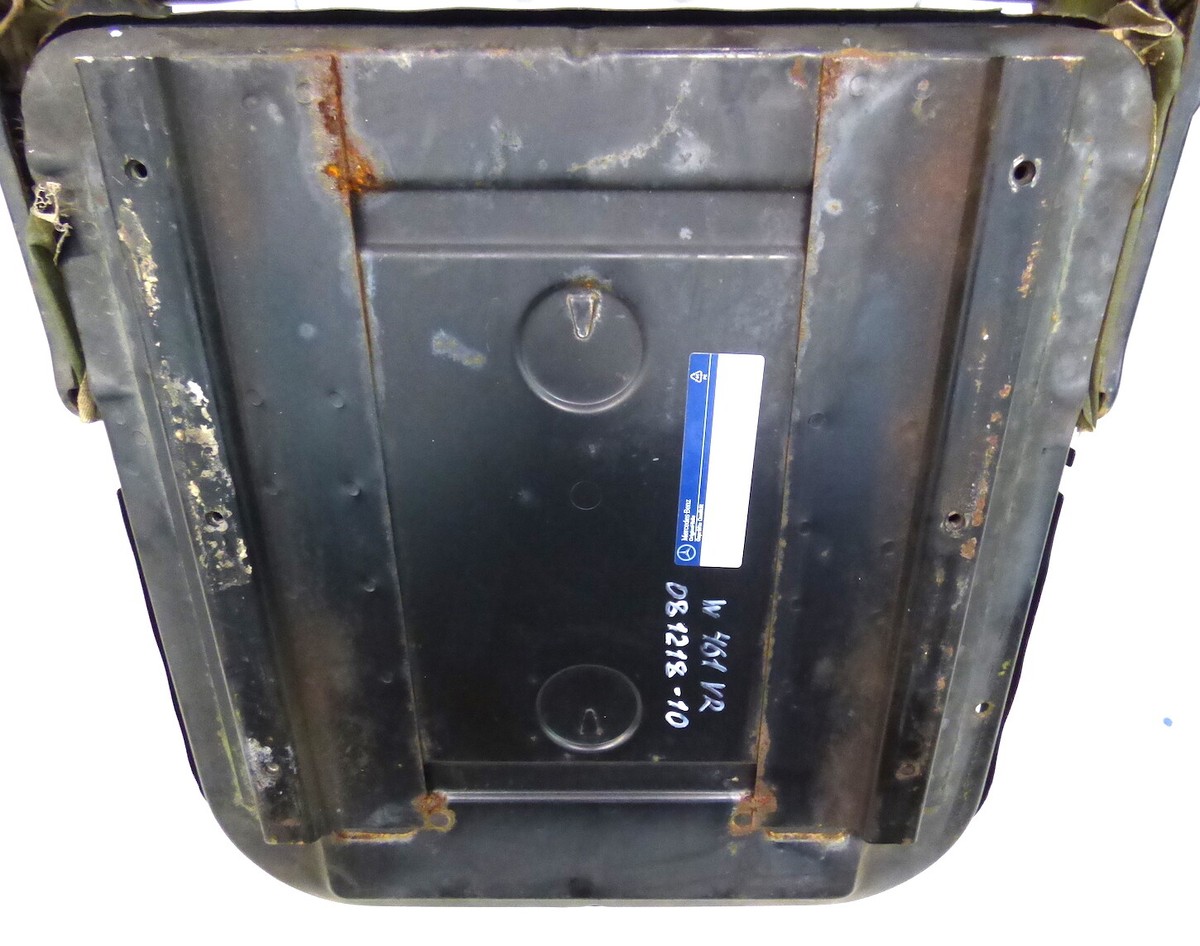 Mercedes WOLF 250GD W461 seat frame front A4619100126 4619100634