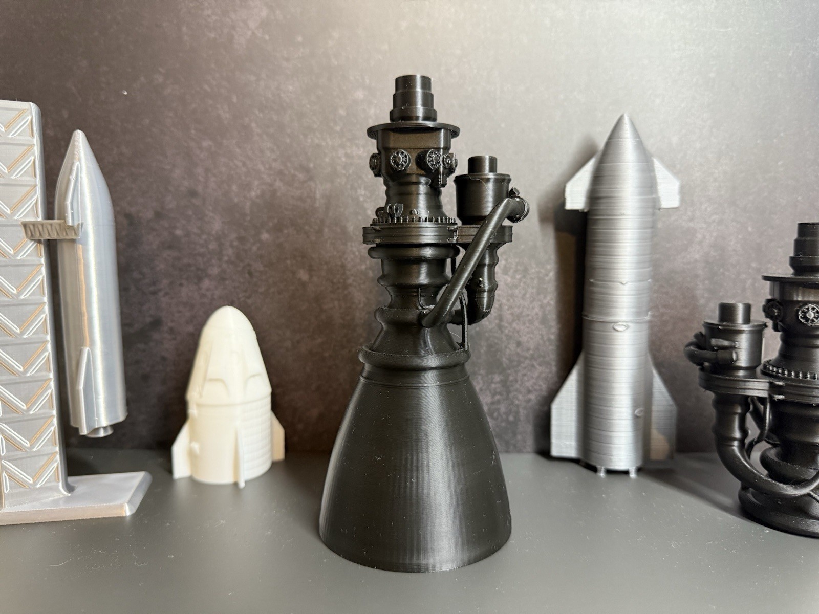 SpaceX Raptor 3 Rocket Engine | 3D Printed Model | Black |..