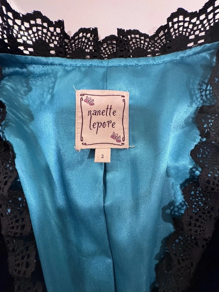 Abrigo Corto De Colección NANETTE LEPORE Mujer Con Cuentas Forrado de Seda Talla 2 Terciopelo Vacaciones Foto 3 de 4