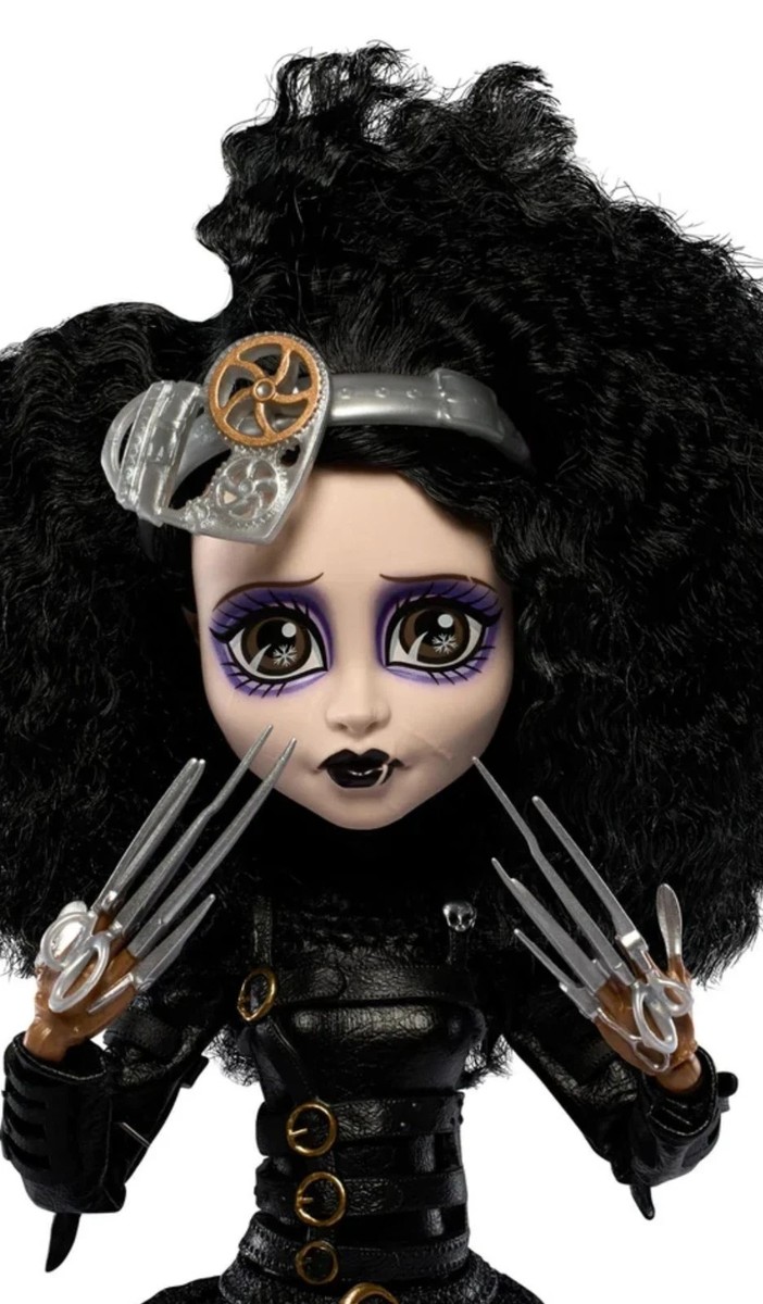 IN HAND Monster High Skullector Edward Scissorhands Doll 2025