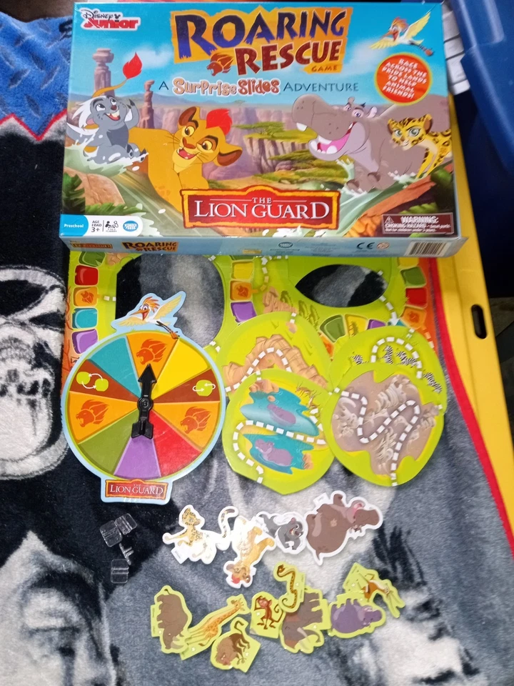 Король Лев DVD + коллекционные предметы лот - Simba-Pumbaa-Timon-плюшевый - Изображение 2 из 4