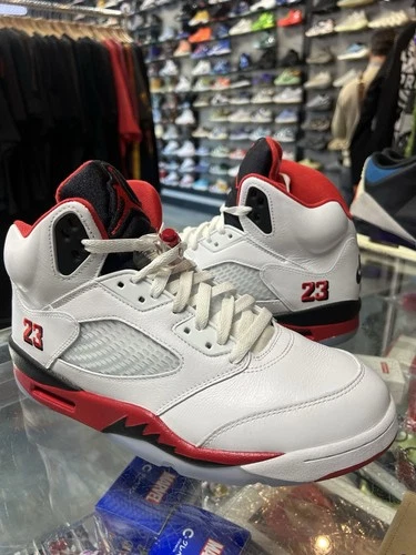 Size 9.5 - Air Jordan 5 Retro 2025 Fire Red No Box