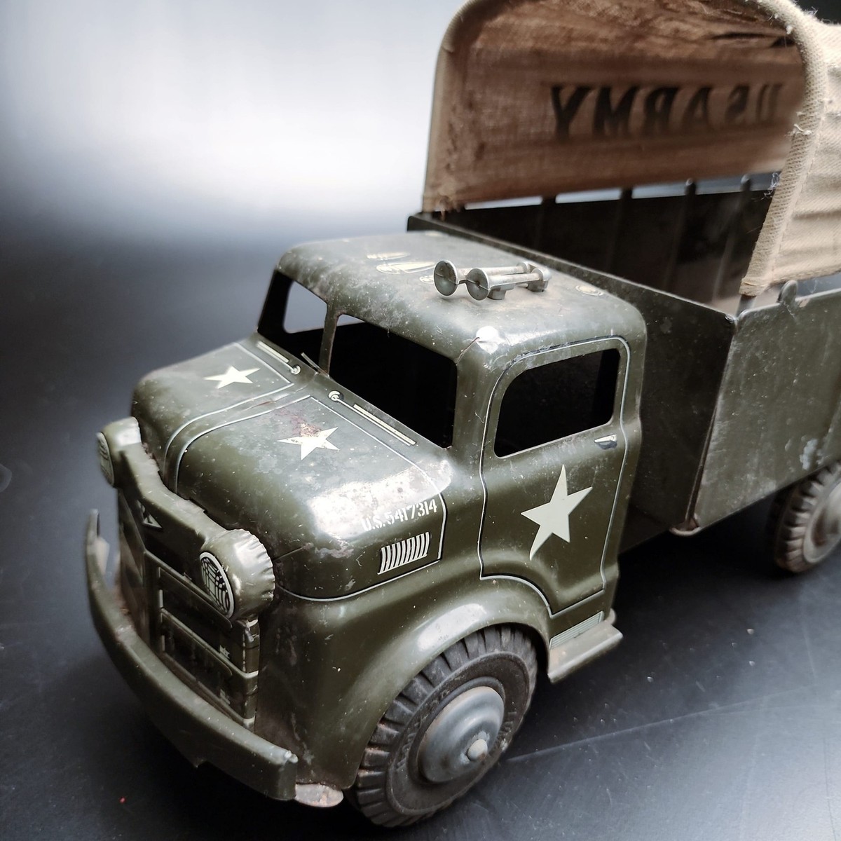 Marx Lumar 1950s US Army Truck+Spotlight Trailer Pressed Steel