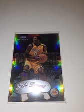 1999-00 Fleer Mystique Kobe Bryant #61 Los Angeles Lakers Basketball NBA Card