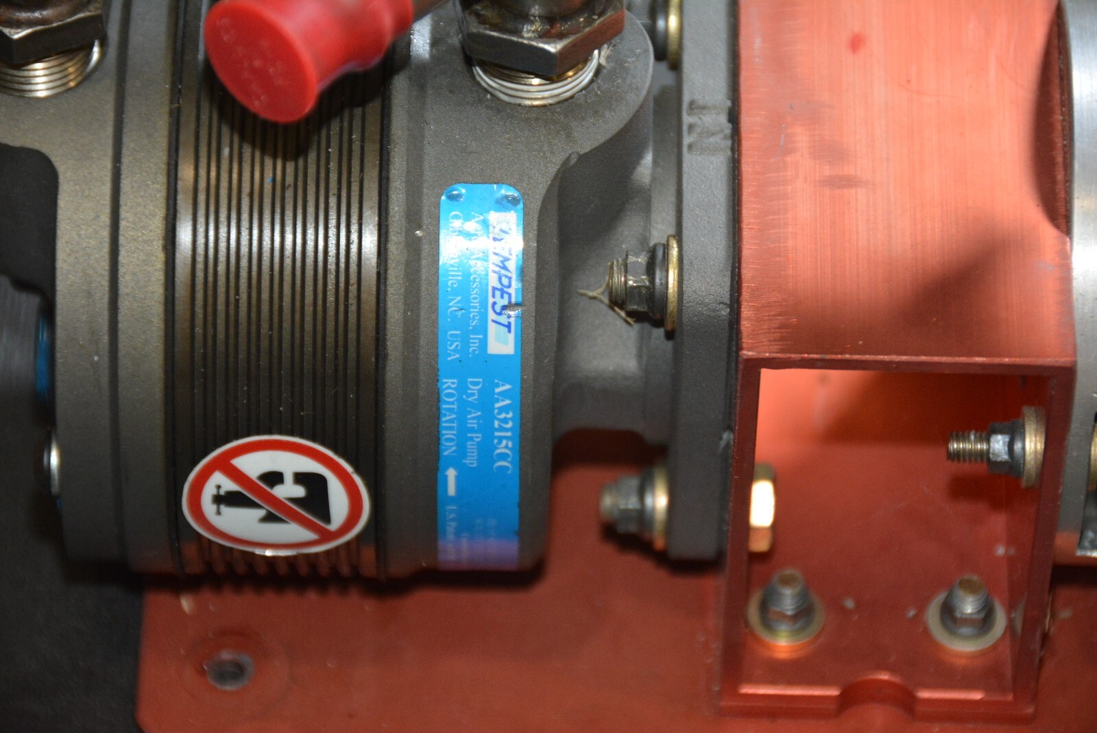 Aero Safe Guardian I Standby Vacuum System Tempest AA315CC vacuum pump