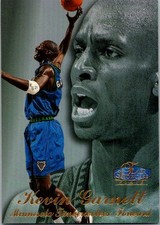 Kevin Garnett [Row 3] #4 Prices | 1998 Flair Showcase | Basketball