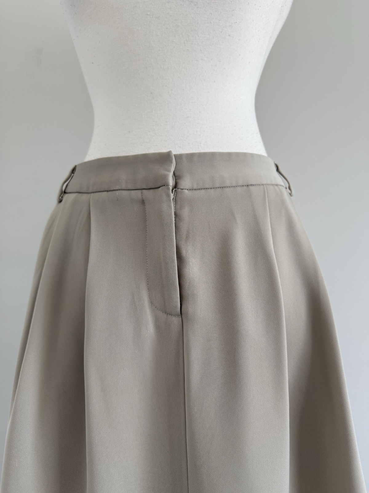 GIORGIO ARMANI POLYESTER ELASTANE PLEATED LINED P… - image 2