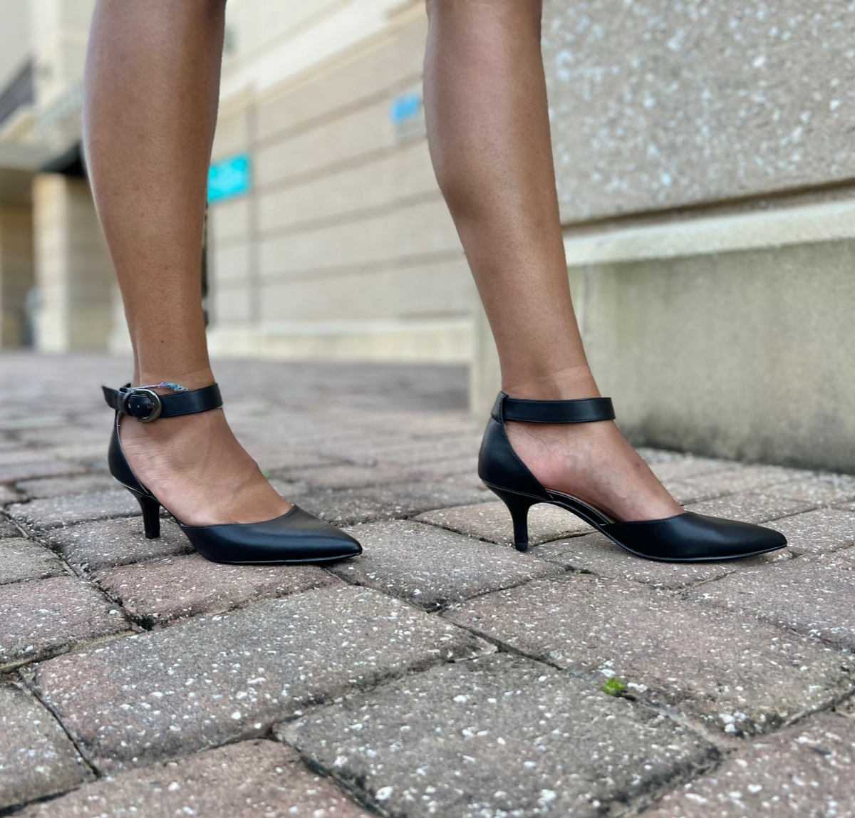 WOkismD Kitten Heels for Women Slingback Pumps Sandals Pointed Toe