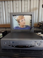 GE VG4054 VCR Mono Audio Clear Picture Search Channel Tracking NO REMOTE Tested