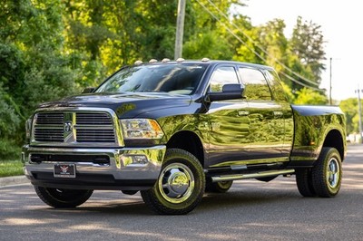 2011 Ram 3500 4WD Mega Cab 160.5'' Big Horn