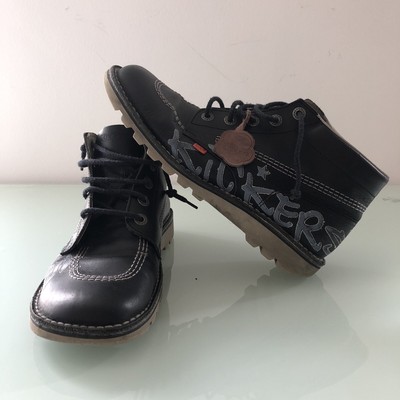 mens kickers size 10