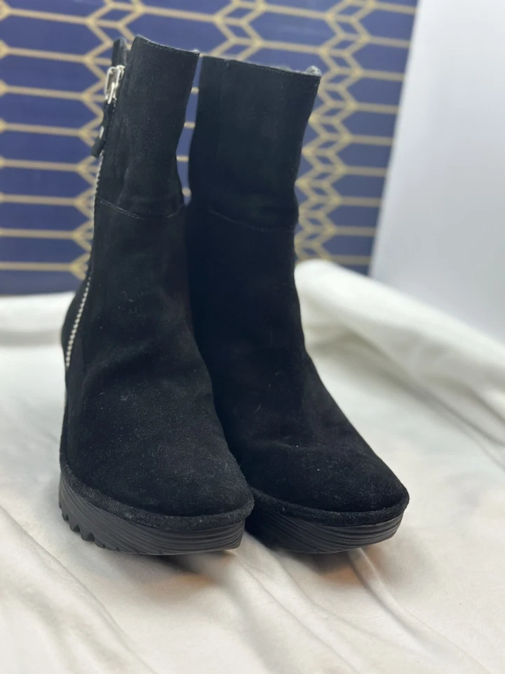 Blokecore-London Fly-Mujeres Yex Negro Gamuza Cuña Cremallera Botín Talla 9 Plegable Foto 2 de 4