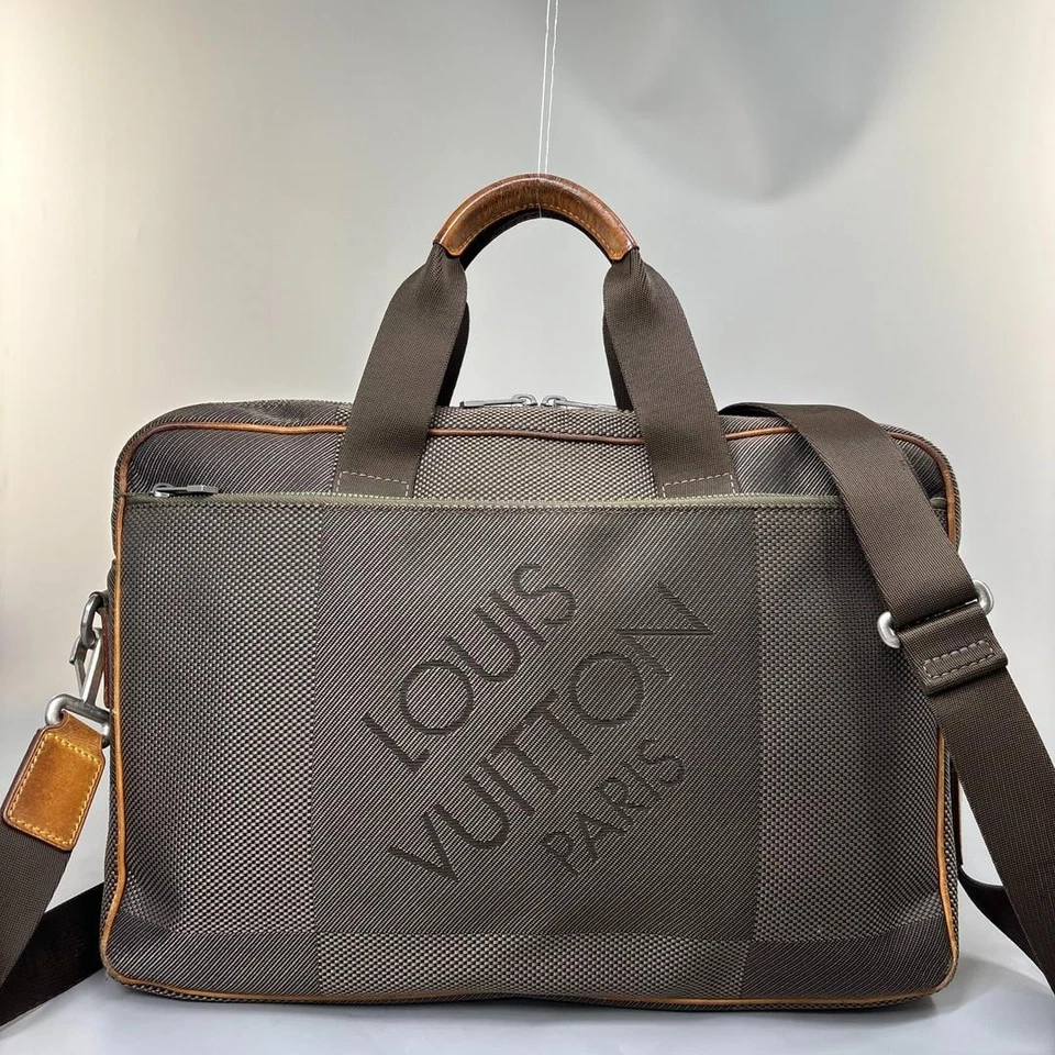 Bolso de mano Louis Vuitton Associa PM N58039 Damier Geant W37xH25xD5,5 cm accesorio Foto 2 de 4