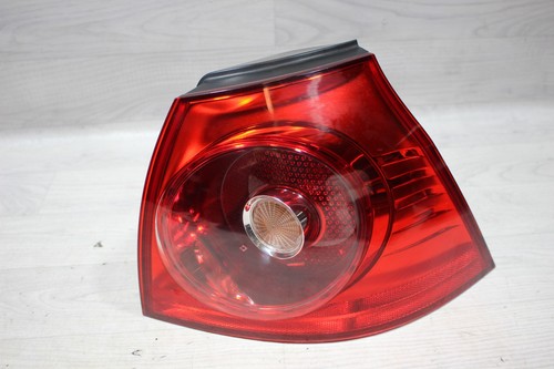 Rückleuchte außen rechts 1K6945096E / 0284490202B VW Golf V 1K Bj,05