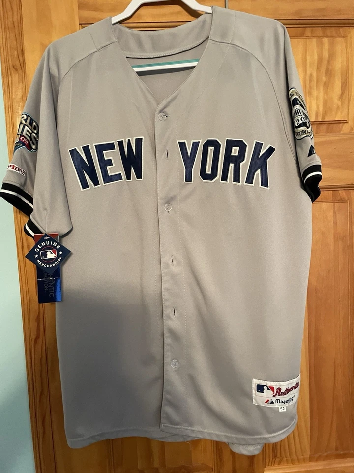 2009 World Series New York Yankees ROBINSON CANO  Gray Away Jersey, Size: 52 - Image 4 of 4