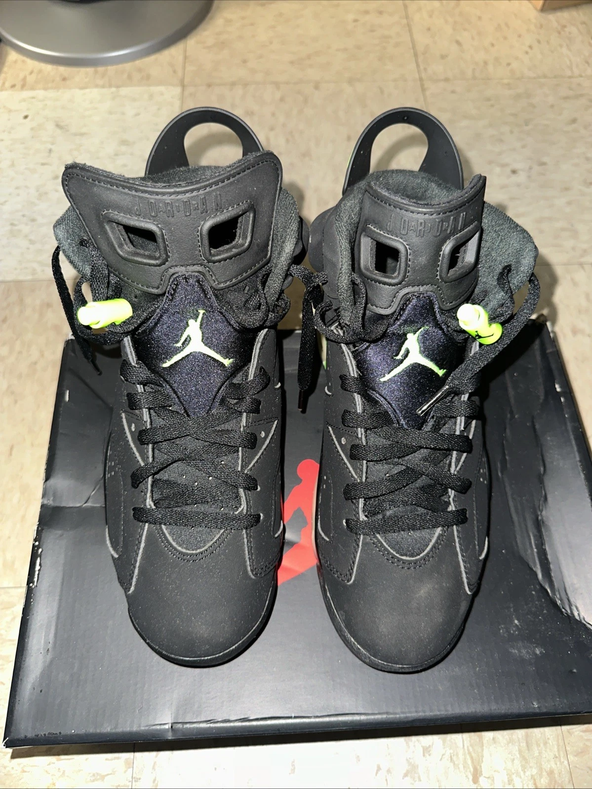 JORDAN 6 RETRO 'VERDE ELETTRICO'