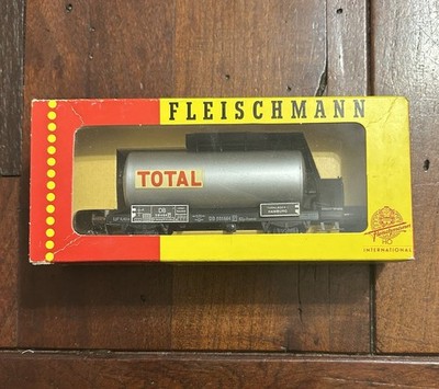 Fleischmann #581464 HO Scale DB Total Tank Car Train In Box