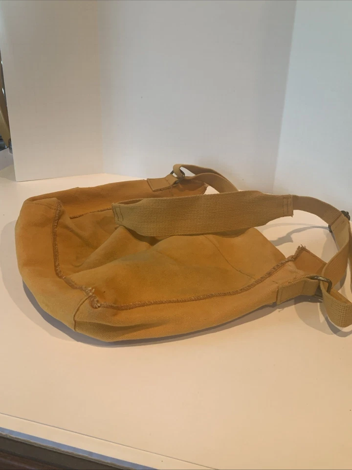 Bolso Mensajero Sketchers 1992 Lona Naranja Quemado. 12x12” Foto 4 de 4