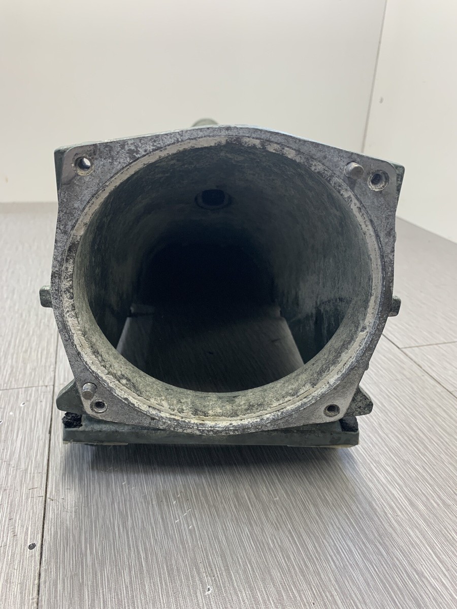 1995 YAMAHA WAVE RAIDER INTAKE DUCT PUMP TUNNEL 62T-51311-03 1995 YAMAHA WAVE RAIDER INTAKE DUCT PUMP TUNNEL 62T-51311-03