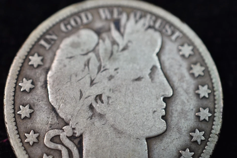 US  1906 D    BARBER  HALF-DOLLAR - Image 3 of 4