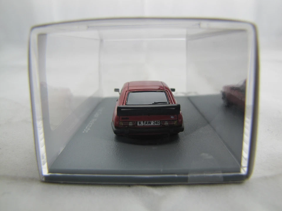 Neo Scale Models 1:87 87240 Ford Capri Werksturbo Rot - Bild 4 von 4