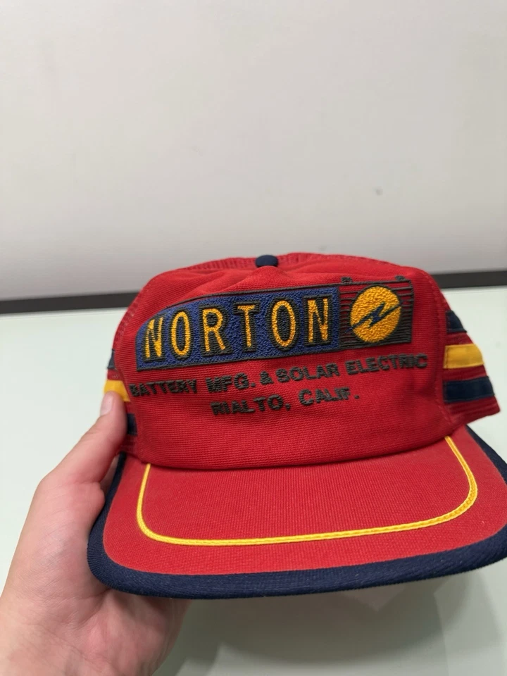 Sombrero de camionero Norton Battery Company vintage años 70 estampado soplado hecho en EE. UU. Foto 2 de 4