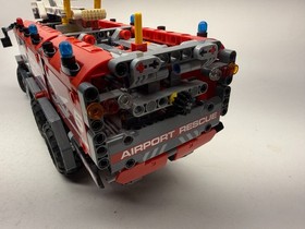 Lego Technic 42068 Airport Rescue