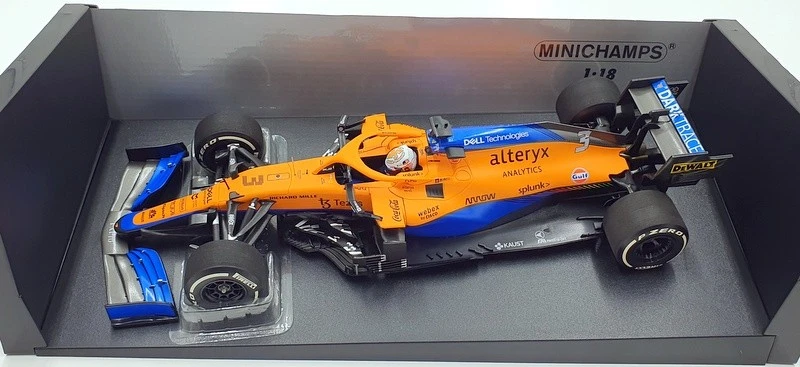 Minichamps 1/18 Scale 530 213303 - McLaren F1 MCL35M D.Ricciardo #3 Italian 2021 - Image 4 of 4