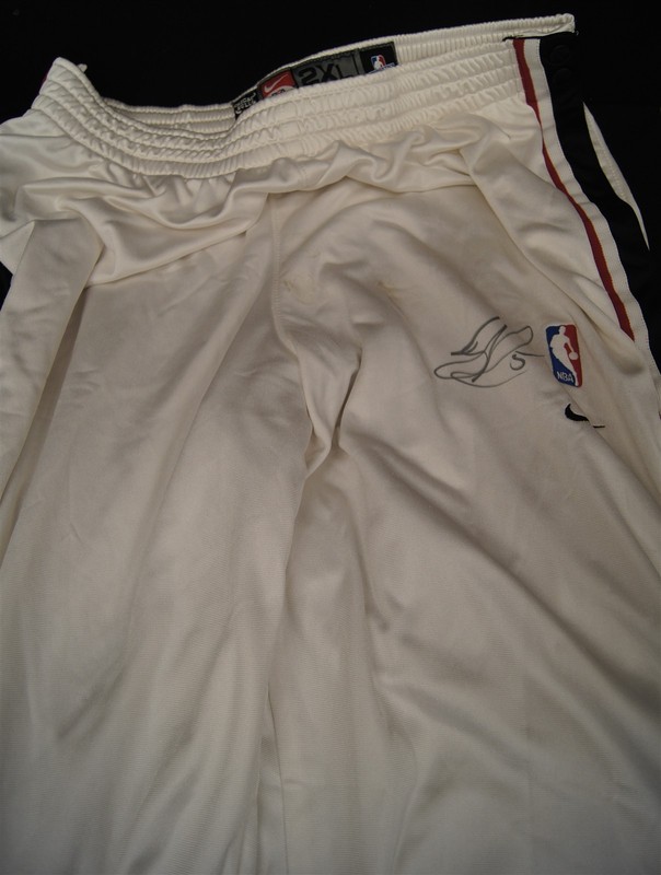 JALEN ROSE Autographed NIKE Chicago Bulls Warm Up Pants 2XL PSA/DNA