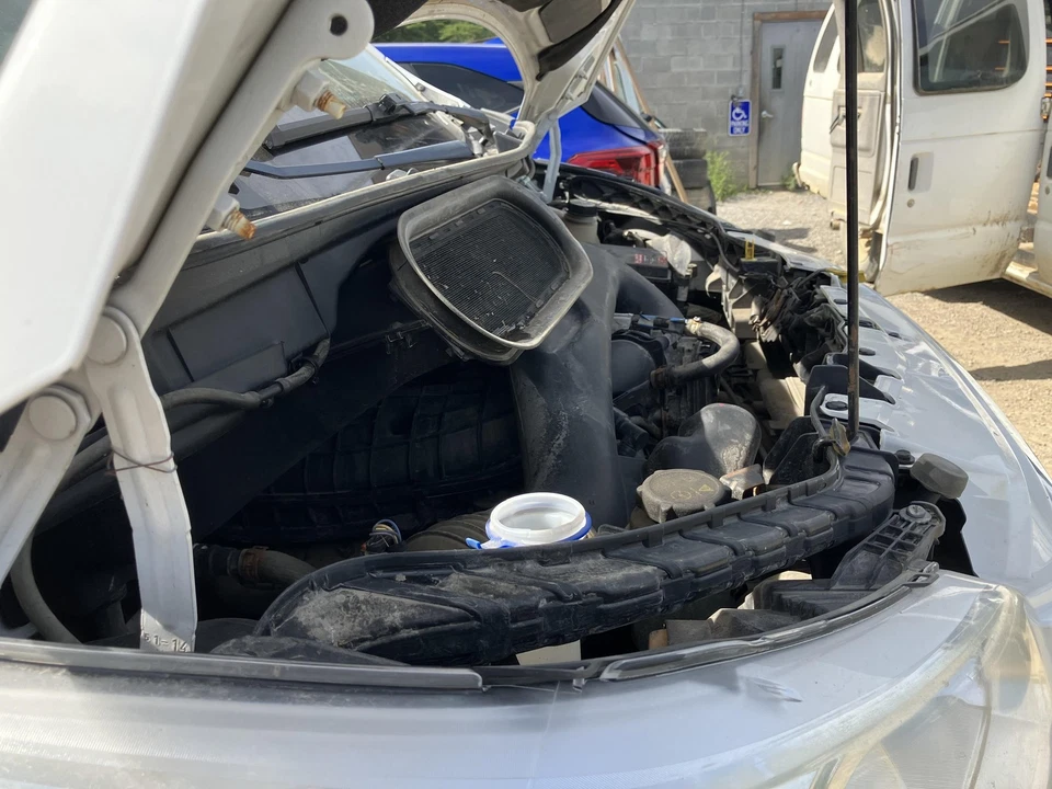 15 FORD TRANSIT 250 Roof (NO SHIPPING) - Image 4 of 4