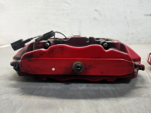 2018 Maserati Ghibli Front Driver LH & Passenger RH Brembo Brake Calipers OEM