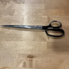 Clauss USA No. 3760 scissors black handle 10”Long