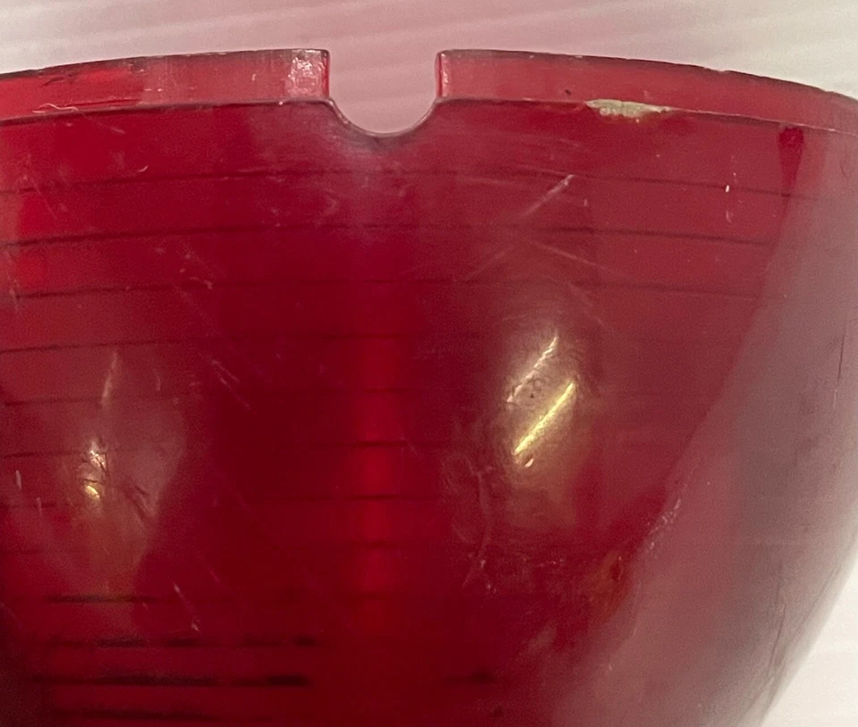 Объектив заднего фонаря 1955-1956 Cadillac Eldorado 5945027 R4 54 - Изображение 3 из 4