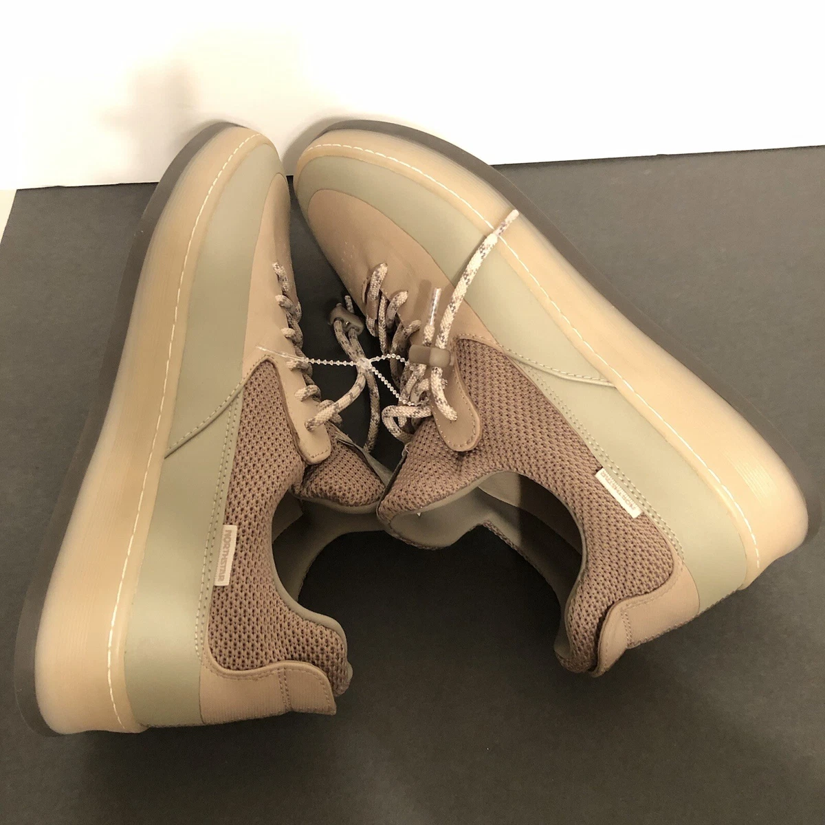 North star shoes sneakers store