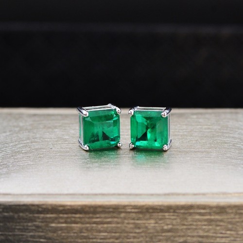 Emerald Green 925 Sterling Silver Gemstone Earring Stud - Picture 5 of 12