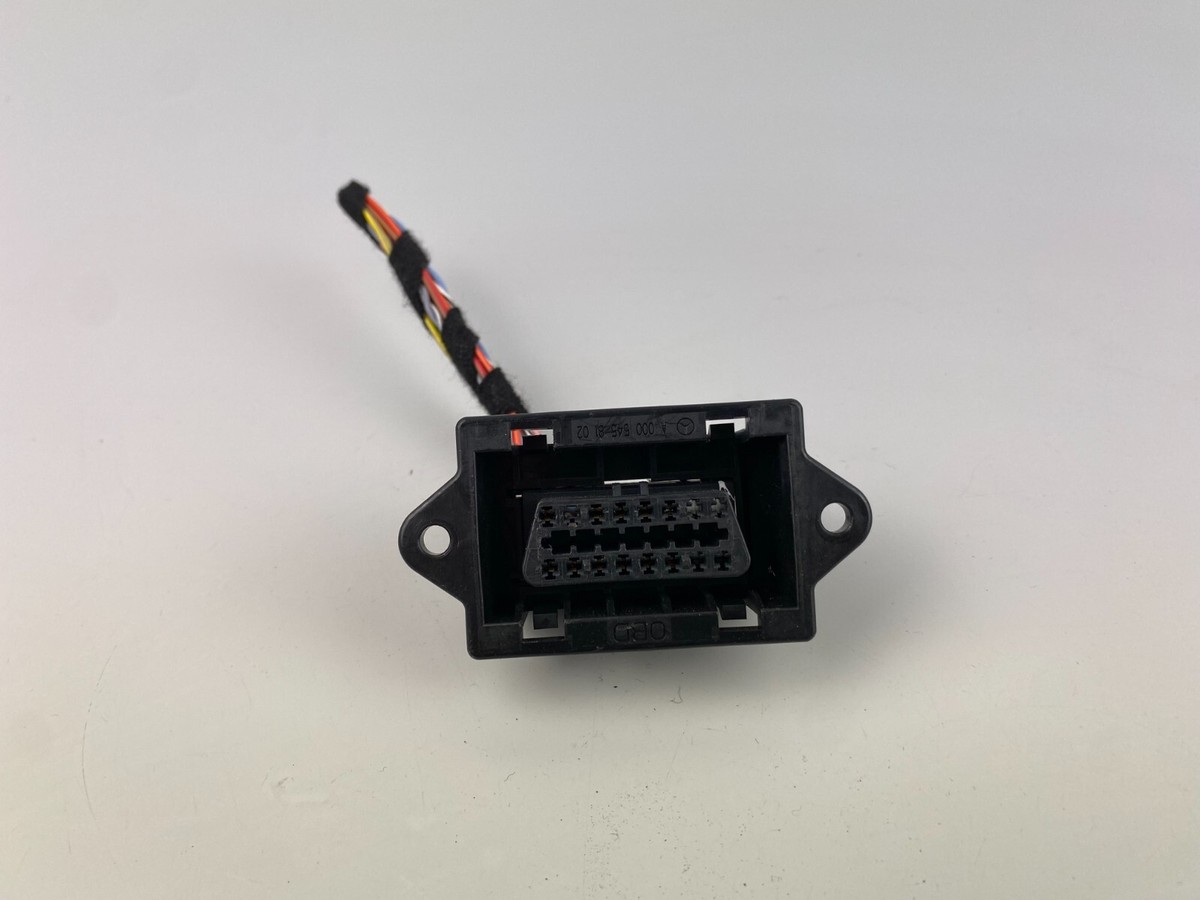 Mercedes Benz C Class C205 Plug Connector Plastic Frame Trim Unit 