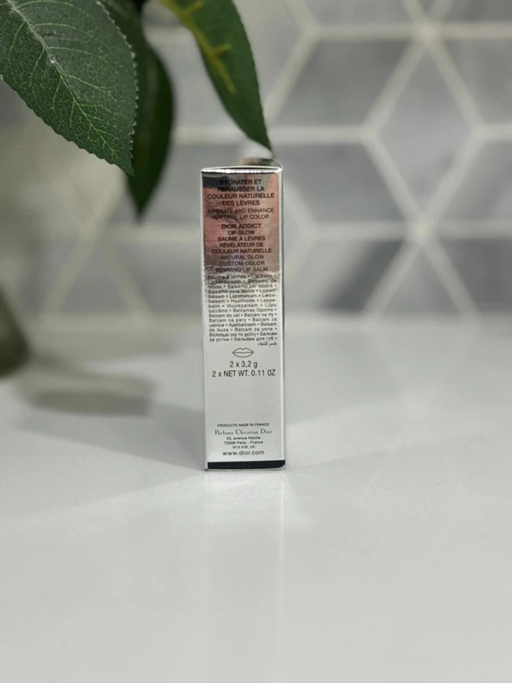 Bálsamo brillo lápiz labial coral Dior Addict Lip Glow Reviver Duo 001 rosa 004  Foto 3 de 4