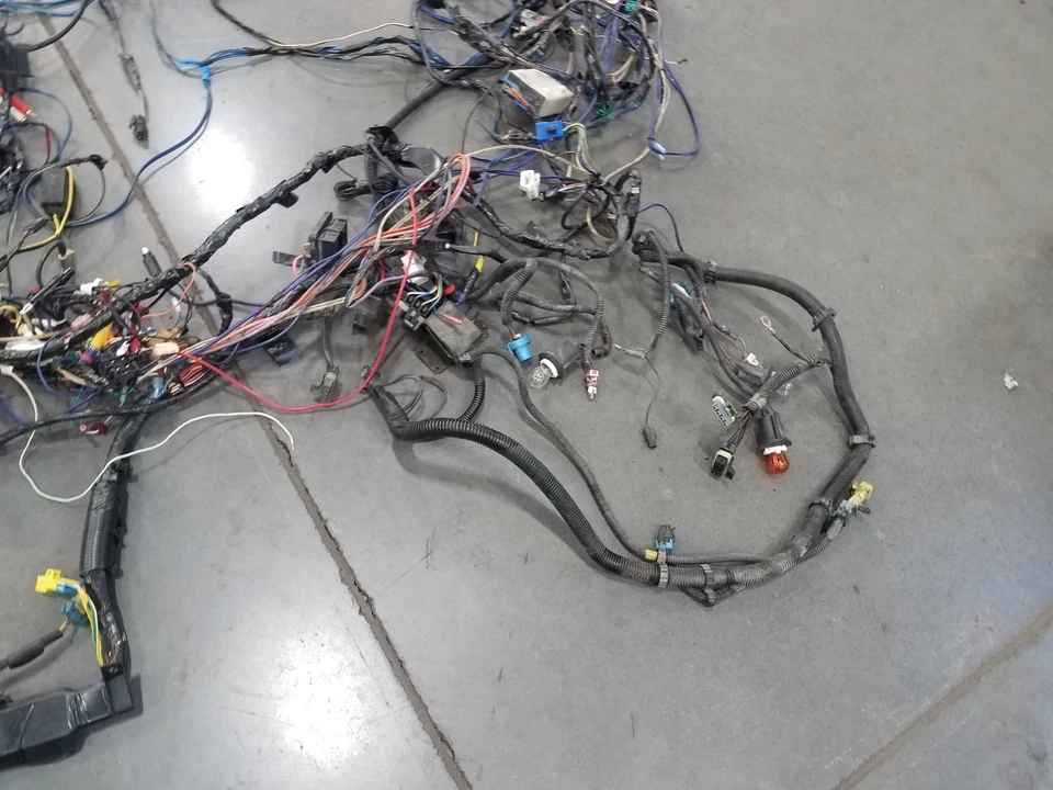 Chevy Impala SS 1996 sedán chasis arnés de cableado #1673 Z1-1 Foto 4 de 4