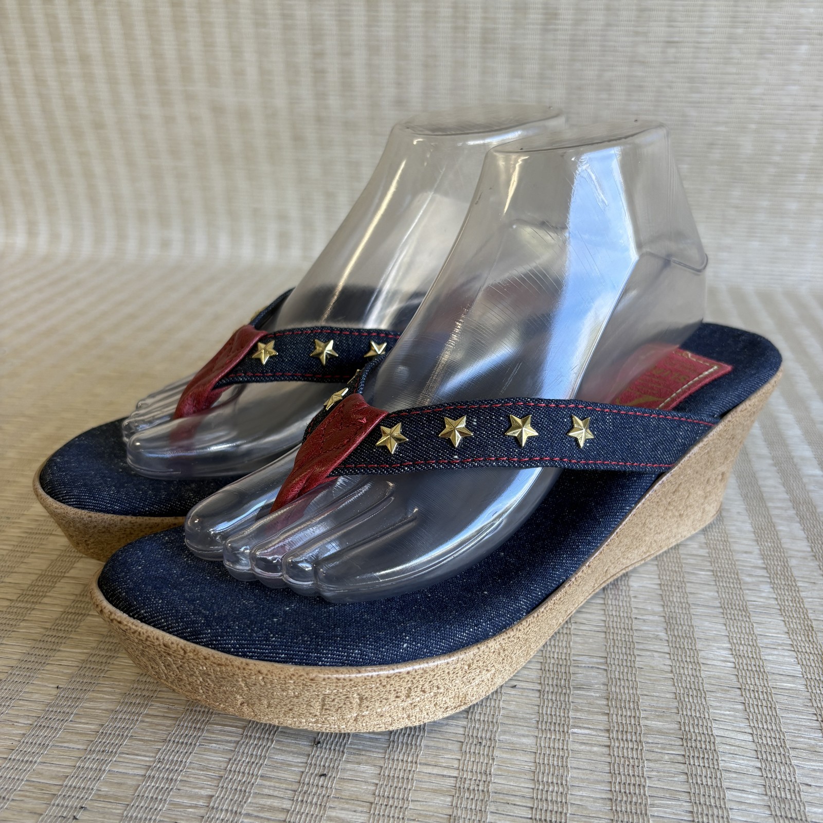 PANTOFOLA D’ORO Sandali con zeppa Island slipper donna taglia 10 blu denim USA oro stella borchie scarpe