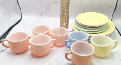 Little Hostess Tea Set In Hazel-Atlas 40s, 50s, 60s Glassware for