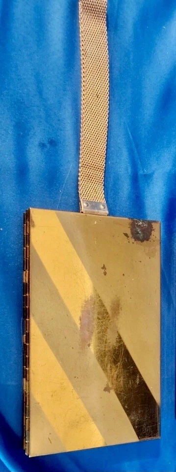 复古 20 世纪 40 年代金色黄铜腕带钱包条纹金属香烟盒小巧型 — 第 2/4 张图片