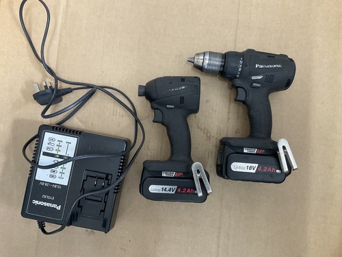 Panasonic Drill Driver 18V Set with Batteries - Picture 2 of 4