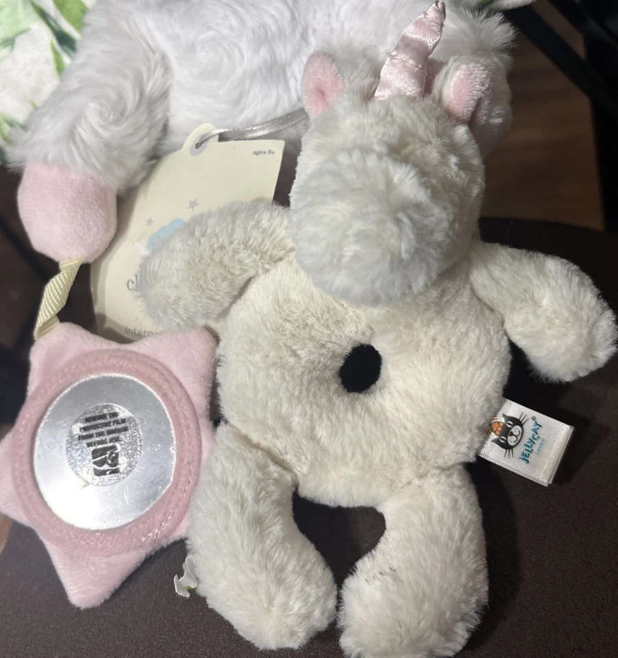 Juguete de peluche Cloud Island Unicorn - blanco/rosa y gelatina gato Foto 3 de 4